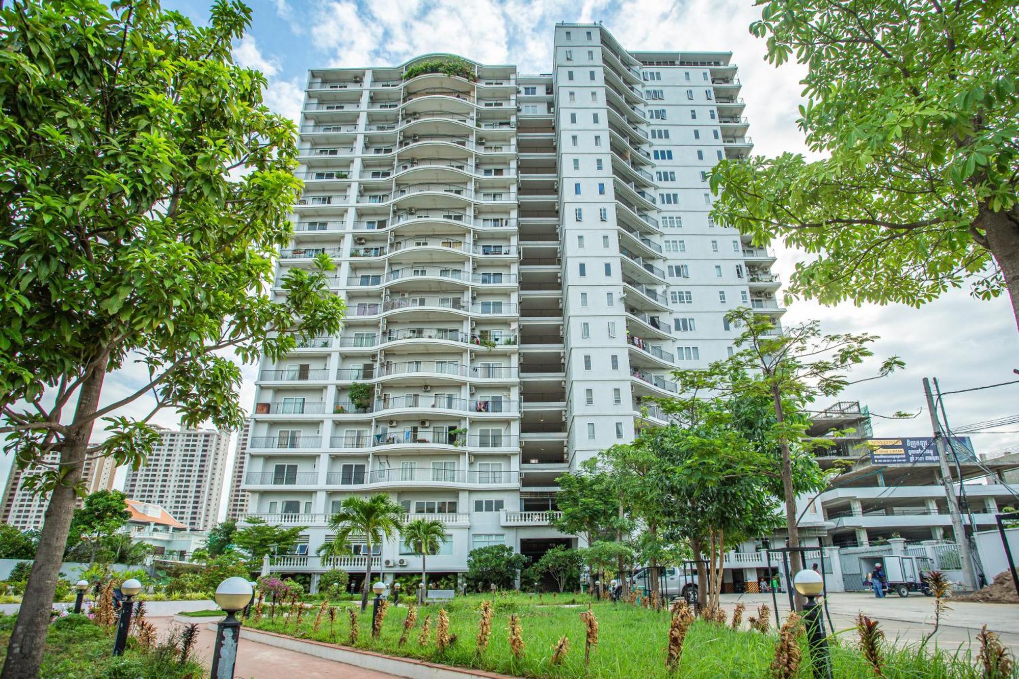 Mekongview 2 Condotel Пном Пен Екстериор снимка