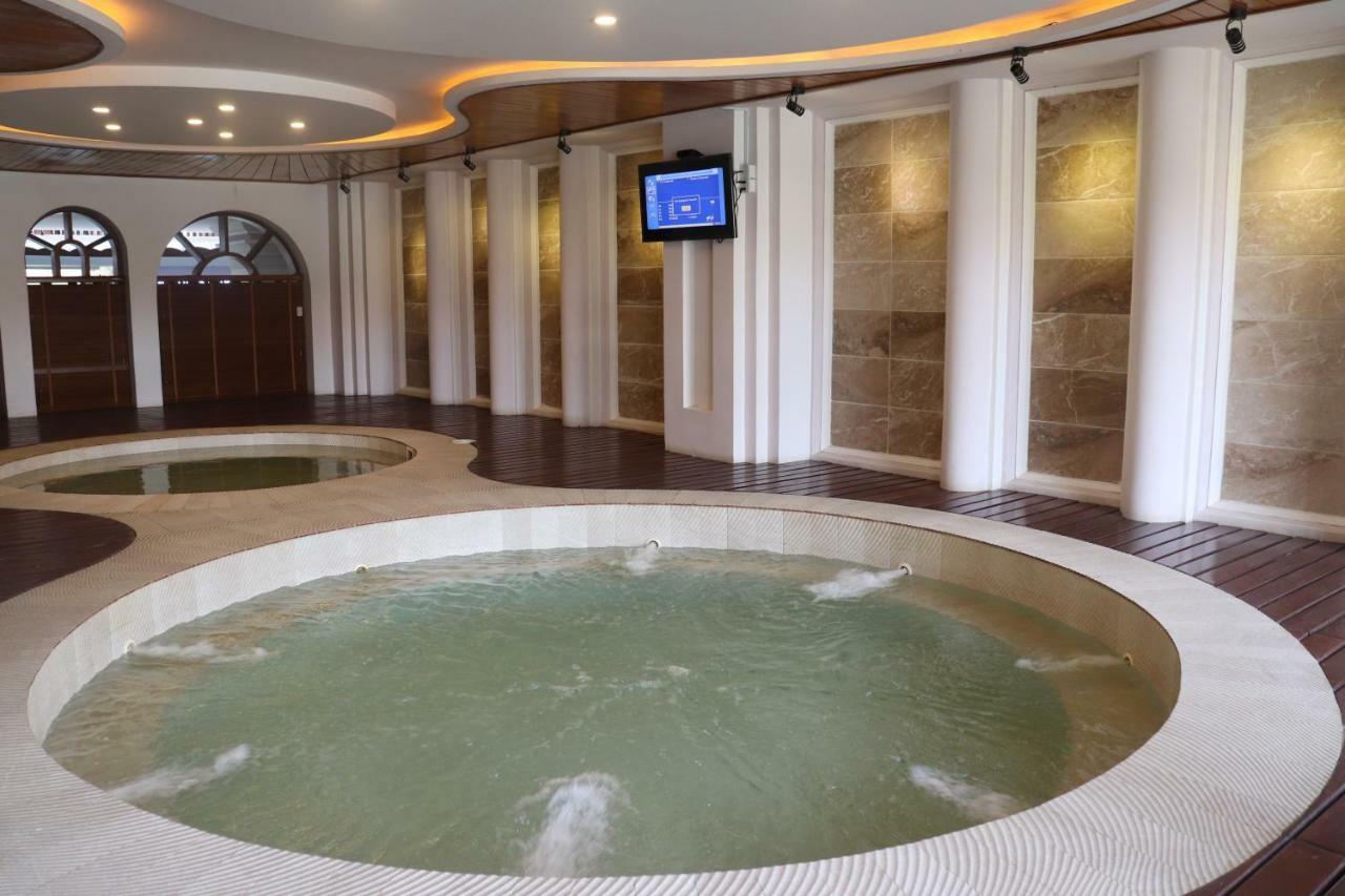 Mekongview 2 Condotel Пном Пен Екстериор снимка