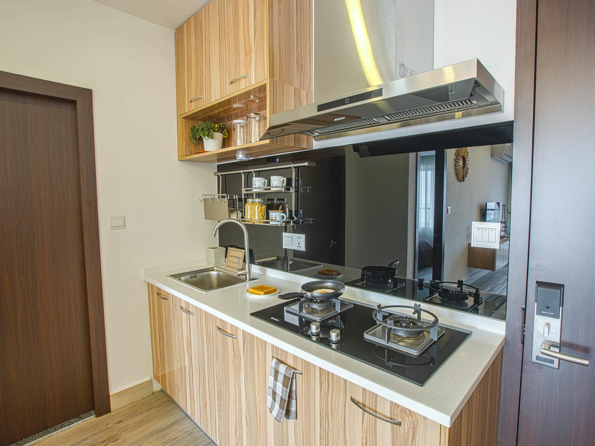 Mekongview 2 Condotel Пном Пен Екстериор снимка