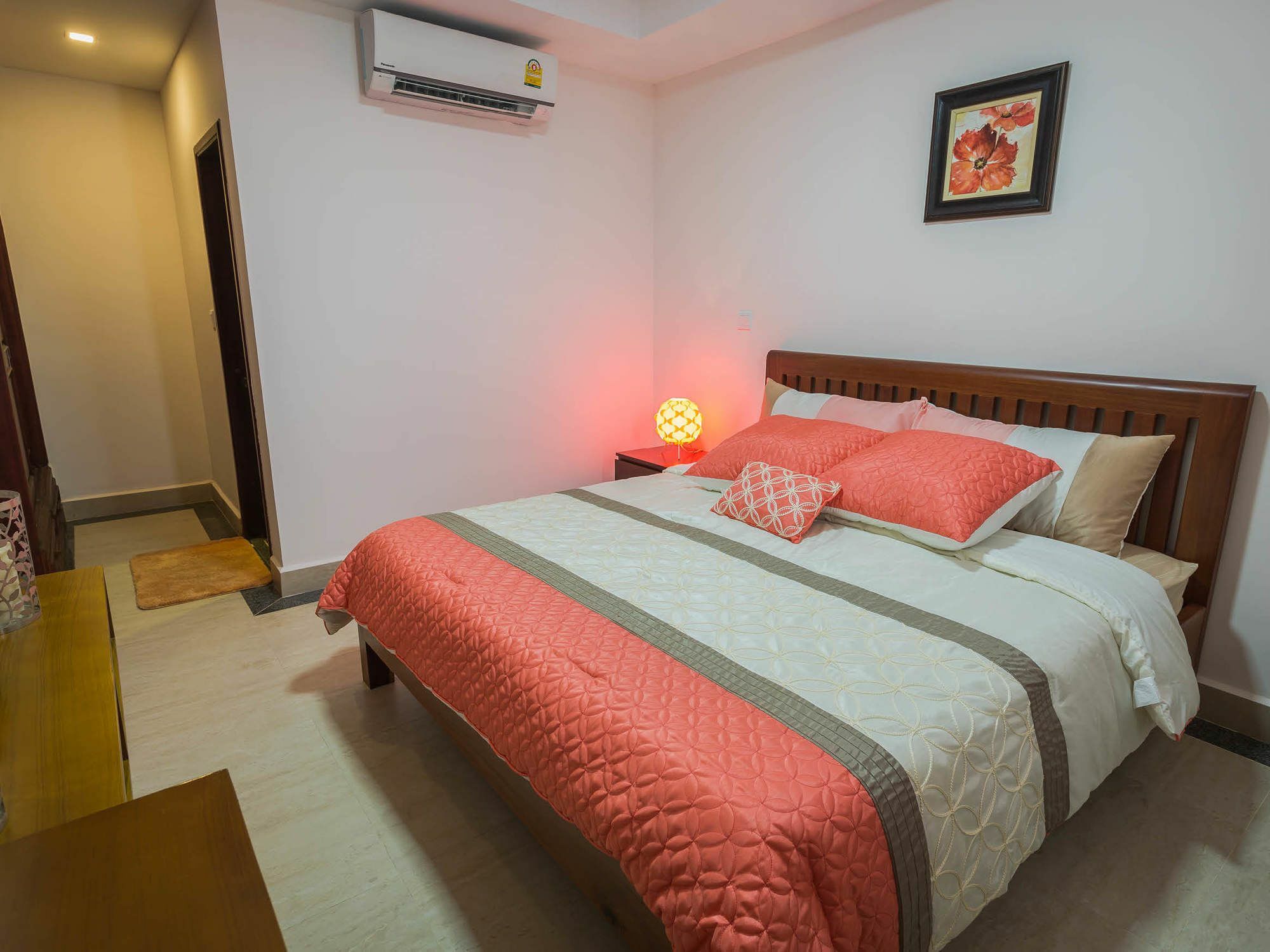 Mekongview 2 Condotel Пном Пен Екстериор снимка